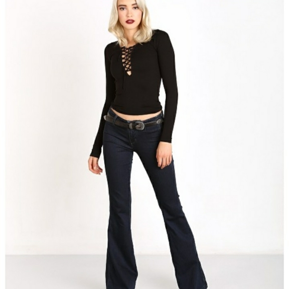 FP intimately seamless lace up top black size m/l
